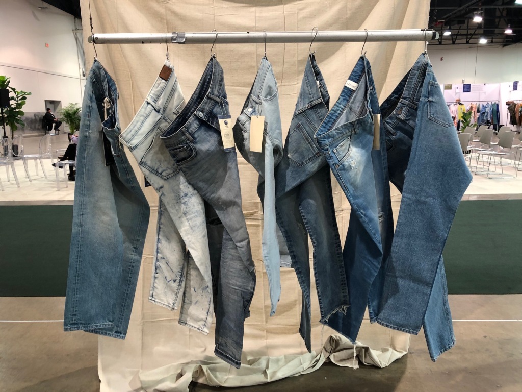 Denim Experts Debate First Steps Toward SustainabilityDenim&rsquo;s use of water and potassium permanganate were topics of conversation during a pan...
